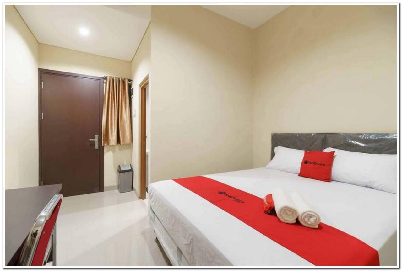 Koolkost Near Cbd Ciledug Family Mall Kreo Exterior photo